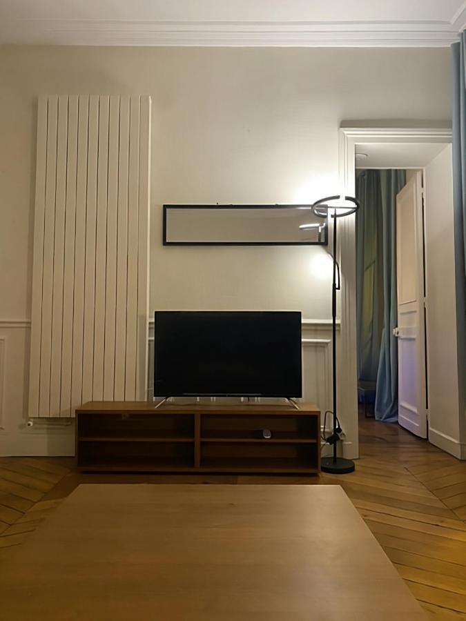 Spacious Apartment Next To Place Vendome 파리 외부 사진